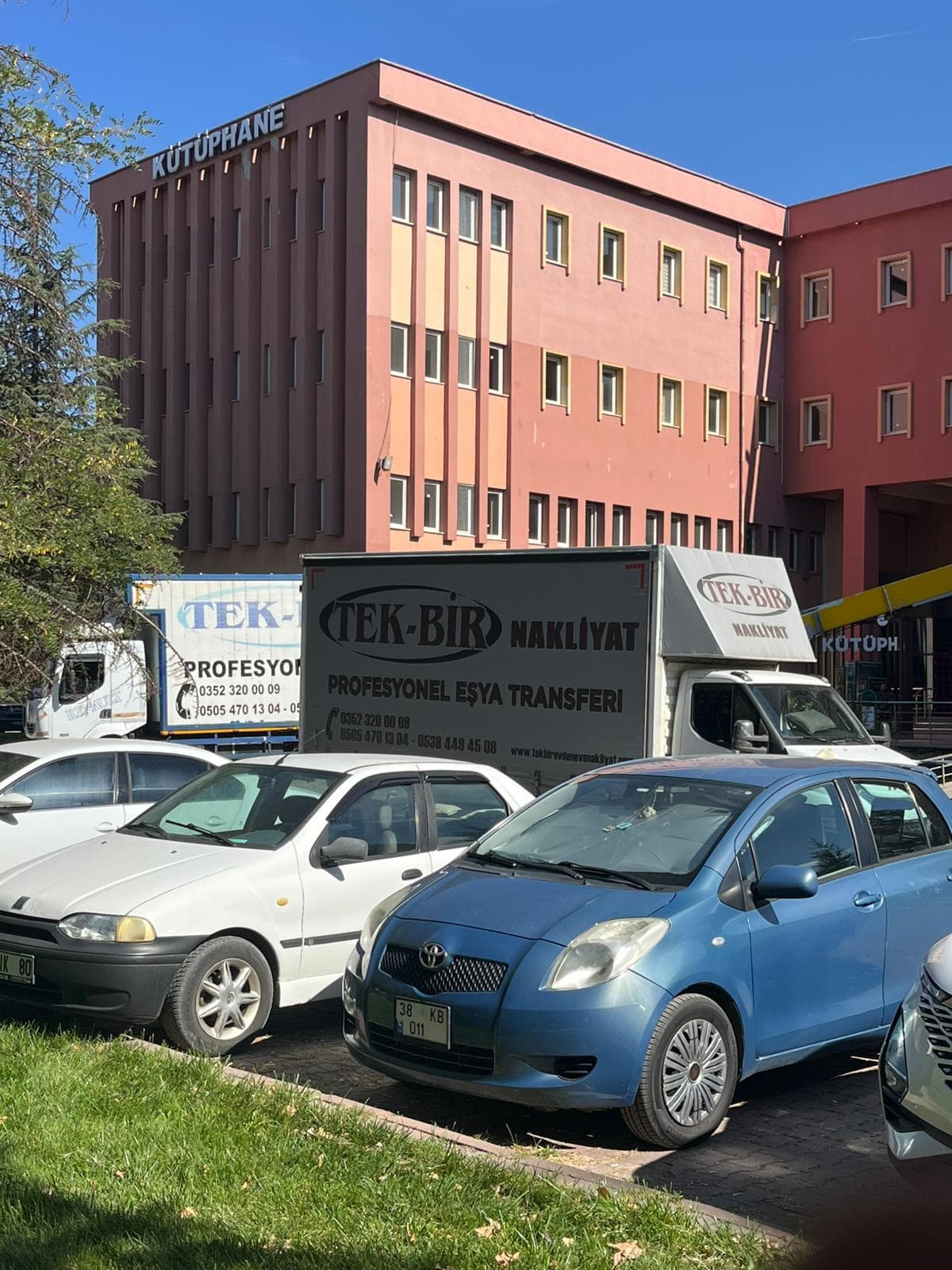 Erciyes Üniversitesi Kütüphane Taşıma - Görsel 1