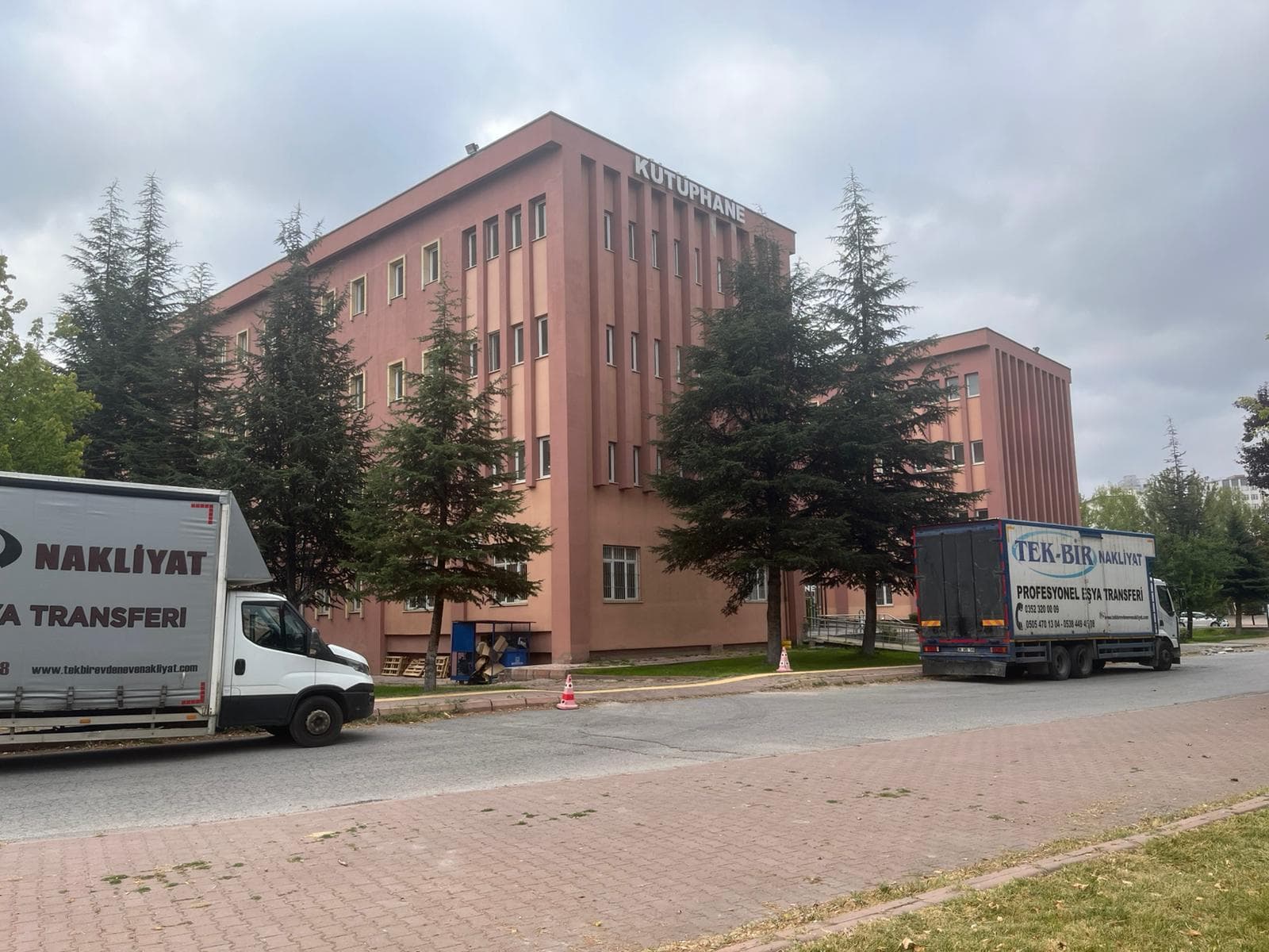 Erciyes Üniversitesi Kütüphane Taşıma - Görsel 5