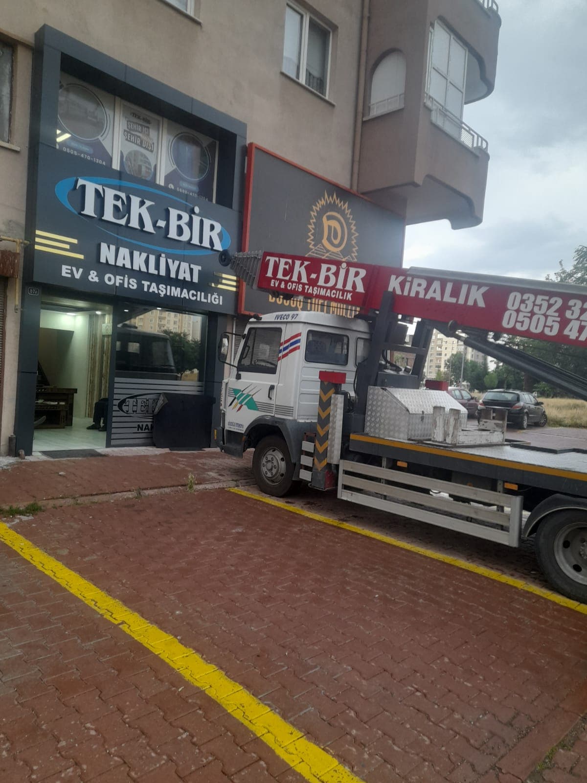 Ofis ve İşyeri Taşıma Hizmeti